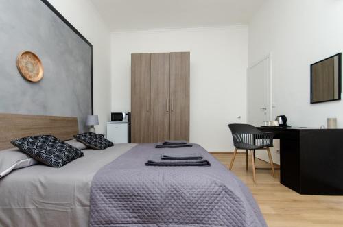 Grey Room