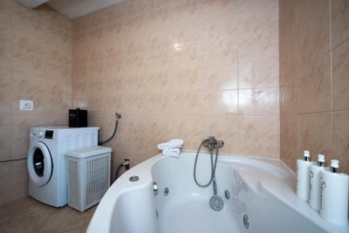 Kúpeľňa v ubytovaní M&M Pelivan apartments