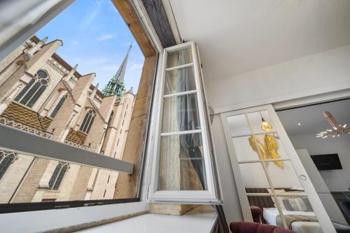 La Suite Indivio - Appartement standing vue cathédrale