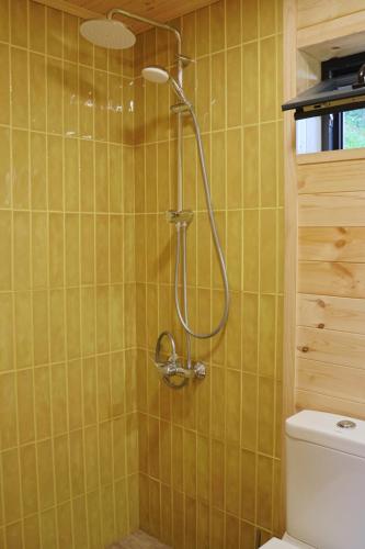 Un baño de Skijis Sakhli