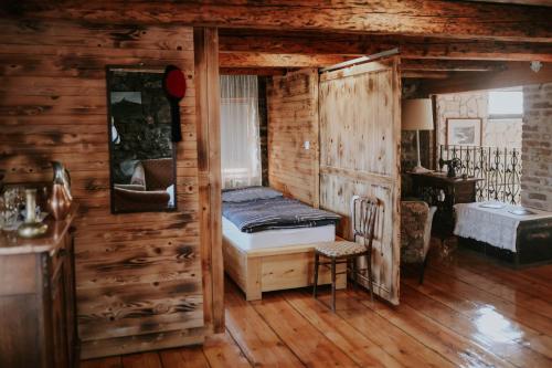 Katil atau katil-katil dalam bilik di Liki Niki Spa