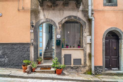 Η πρόσοψη ή η είσοδος του Casa Idda
