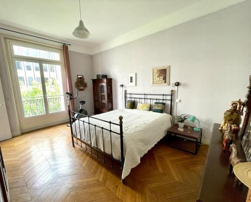 Appartement familial typiquement parisien