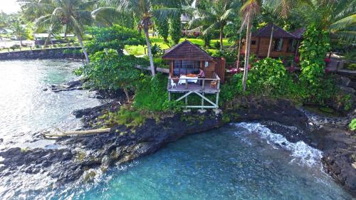 Gallery image of Sinalei Reef Resort & Spa in Maninoa