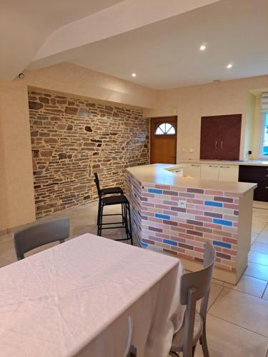 Gite 3 chambres - proche canal - bretagne