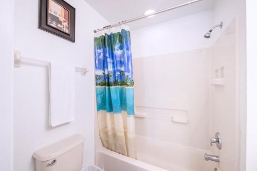 4BR Family Resort Home - Private pool & Games Room photo 28