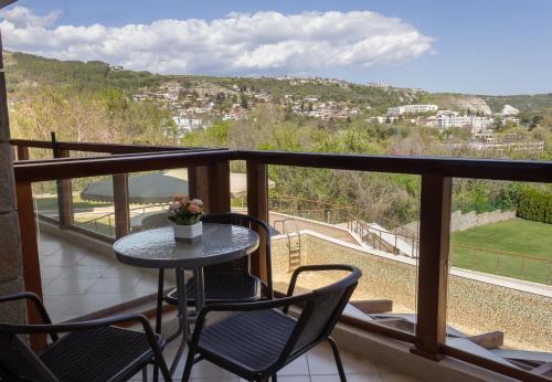 Fotografie z fotogalerie ubytování Hearth Of Balchik Sea View And Pool v destinaci Balchik
