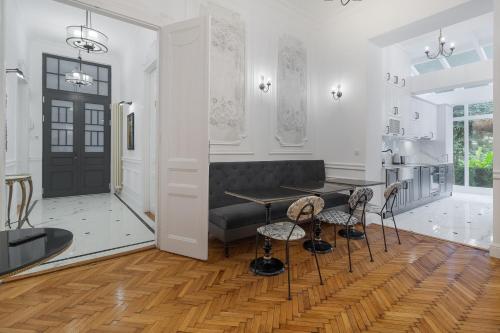 Χώρος καθιστικού στο Arta Residence