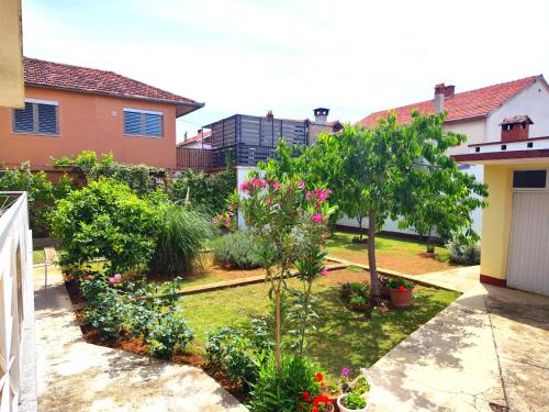 Gabi apartment - Private parking