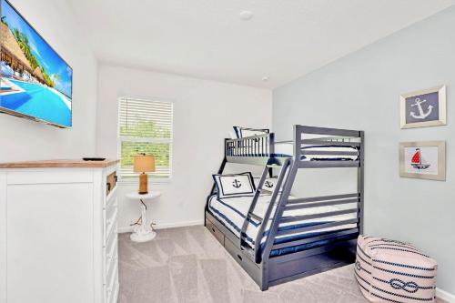 Upstay 9BR Disney Retreat w Pool, BBQ & Hot Tub photo 33