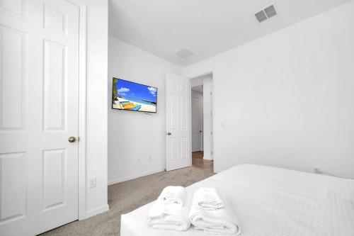4BR Villa Home with Private Pool near Disney photo 22