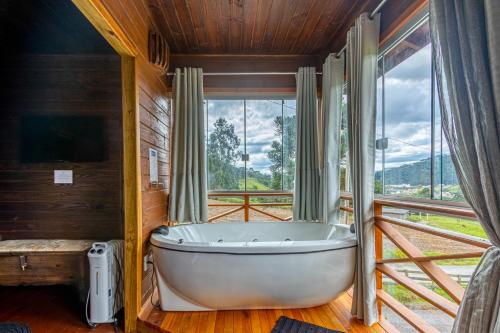 Fotografie z fotogalerie ubytování CHALÉ DO CAPITÃO com Hidro - URUBICI v destinaci Urubici