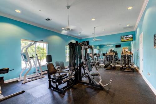 Upstay Modern Home w Pool, Games & BBQ - Sleeps 18 photo 45