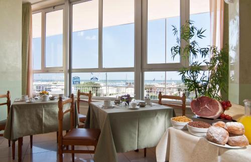 Gallery image of Hotel Nelson in Rimini