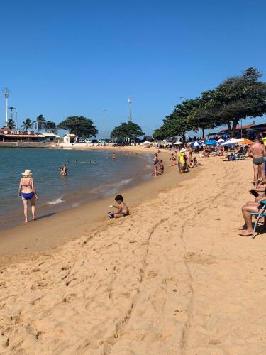 Pantai di atau dekat dengan rumah percutian