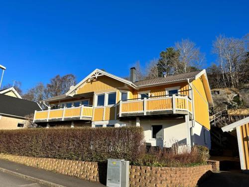 Φωτογραφία από το άλμπουμ του Luxury Home, For Families near Korsvägen σε Mölndal