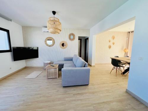 Trendy Villa Isabella, heated pool