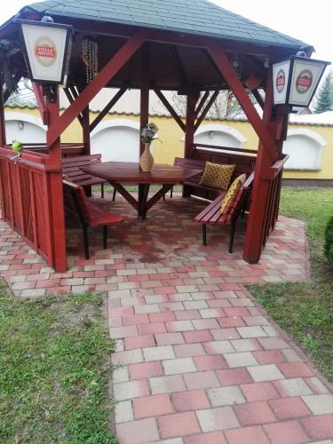 Sárga Önálló Nyaralóház 8646 Balatonfenyves, Dér u. 8 kép - 3