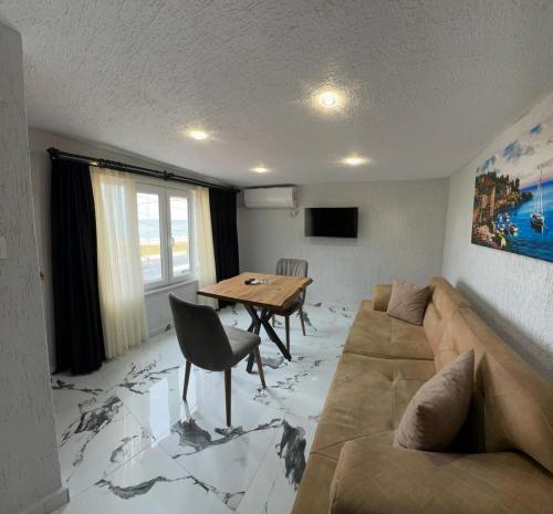 Гостиная зона в İdeal Butik Otel