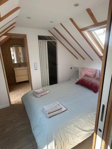 Apart 1 opera · Modern studio fully furnished
