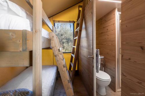 Koupelna v ubytování Glamping Tuscany - Podere Cortesi