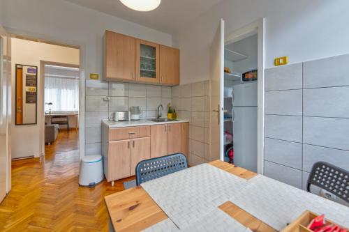 Køkken eller tekøkken på ZIGZAG Belgrade