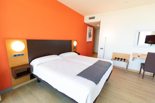 Fotografie z fotogalerie ubytování Hotel Marítimo Ris con garaje v destinaci Noja