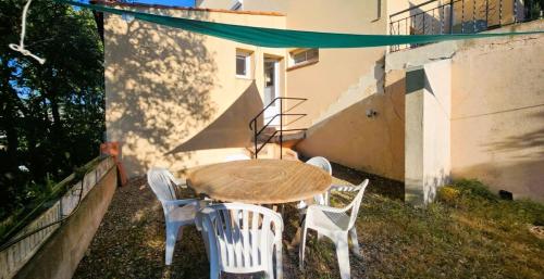 Photo de la galerie de l'établissement Che Michel YoureHostHelper, à Saint-Raphaël