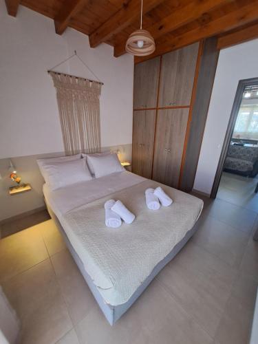 Gallery image of Arismari Apartments in Zíros