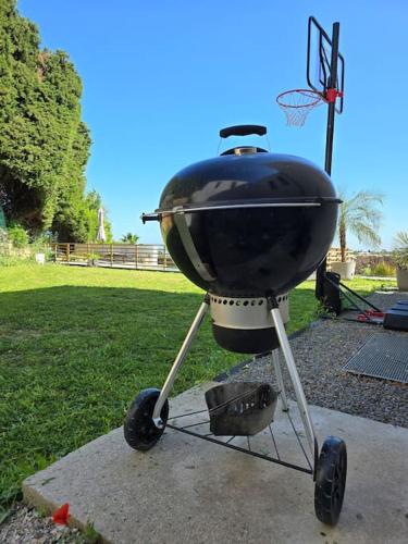 Photo de la galerie de l'établissement Villa californienne vue mer, à Vallauris