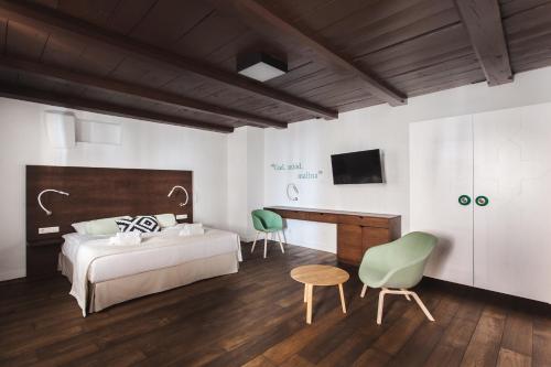 Posteľ alebo postele v izbe v ubytovaní Apartamenty Sowa Toruń