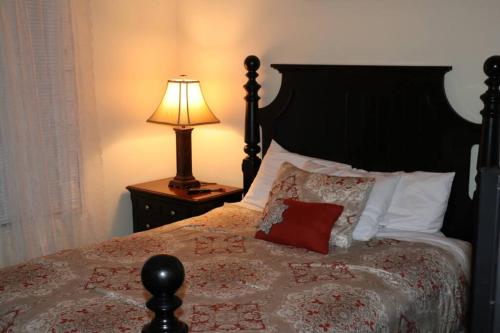 Disney Villa Magical Retreat Private Pool, LakeView & Game Room photo 7