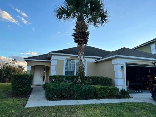 Disney Villa Magical Retreat Private Pool, LakeView & Game Room photo 14