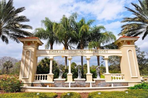 Disney Villa Magical Retreat Private Pool, LakeView & Game Room photo 15
