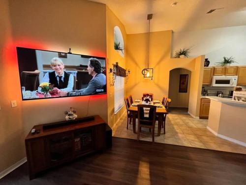Disney Villa Magical Retreat Private Pool, LakeView & Game Room photo 30