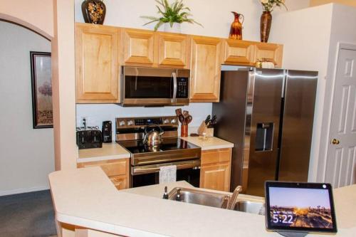 Disney Villa Magical Retreat Private Pool, LakeView & Game Room photo 32