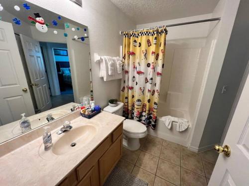 Disney Villa Magical Retreat Private Pool, LakeView & Game Room photo 4