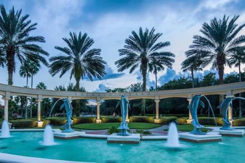 Disney Villa Magical Retreat Private Pool, LakeView & Game Room photo 38