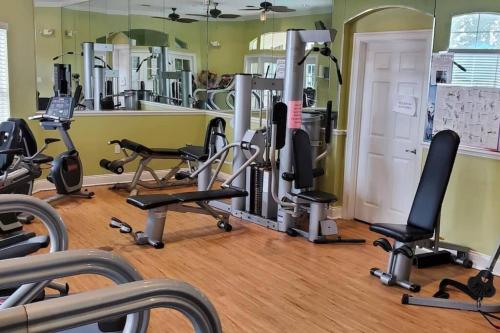Disney Villa Magical Retreat Private Pool, LakeView & Game Room photo 41