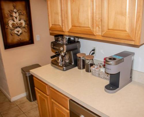 Disney Villa Magical Retreat Private Pool, LakeView & Game Room photo 48