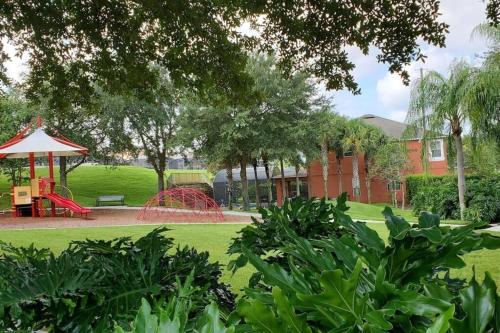 Disney Villa Magical Retreat Private Pool, LakeView & Game Room photo 52