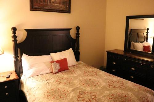 Disney Villa Magical Retreat Private Pool, LakeView & Game Room photo 114