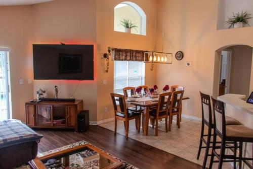 Disney Villa Magical Retreat Private Pool, LakeView & Game Room photo 115