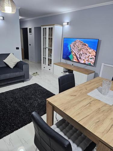 Edi's Apartments-Cozy stay in the center