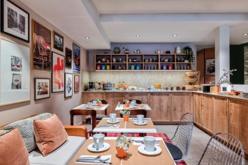 Republik Hotel photo 38