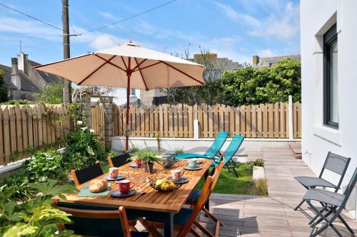 LocaLise - M1 - Bain de mer - Maison entièrement rénové avec jardin clos - Wifi inclus - Draps inclus - Animaux bienvenus