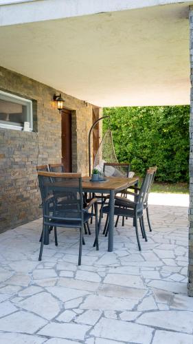 Αίθριο ή υπαίθριος χώρος στο Family House