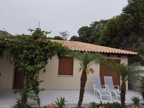 Gallery image of Green Oasis House in Filerimos in Ialyssos