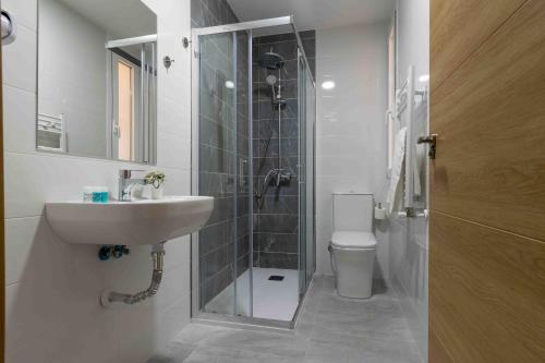 Bilik mandi di CINCO VILLAS