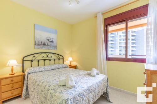 Postel nebo postele na pokoji v ubytování Apartamento Topacio III 24A - Grupo Turis